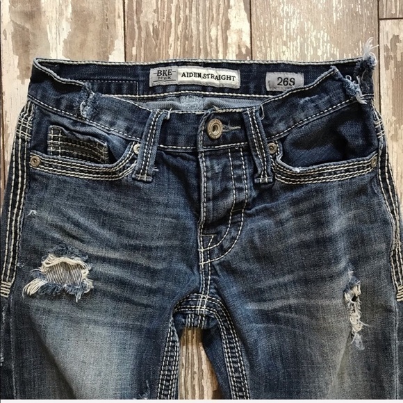 BKE Aiden Straight Distressed Jeans Size 26 Short - Picture 5 of 10